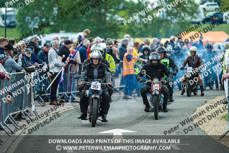 Vintage motorcycle club;eventdigitalimages;no limits trackdays;peter wileman photography;vintage motocycles;vmcc banbury run photographs